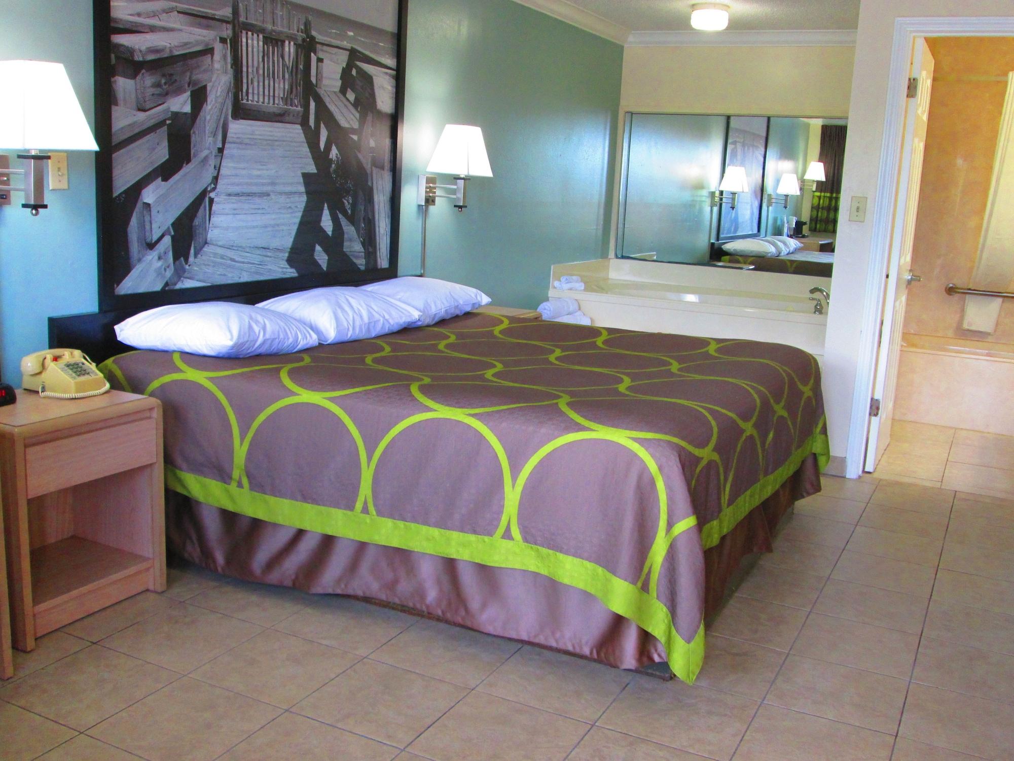 Super 8 By Wyndham Ft Walton Beach Fort Walton Beach Eksteriør billede