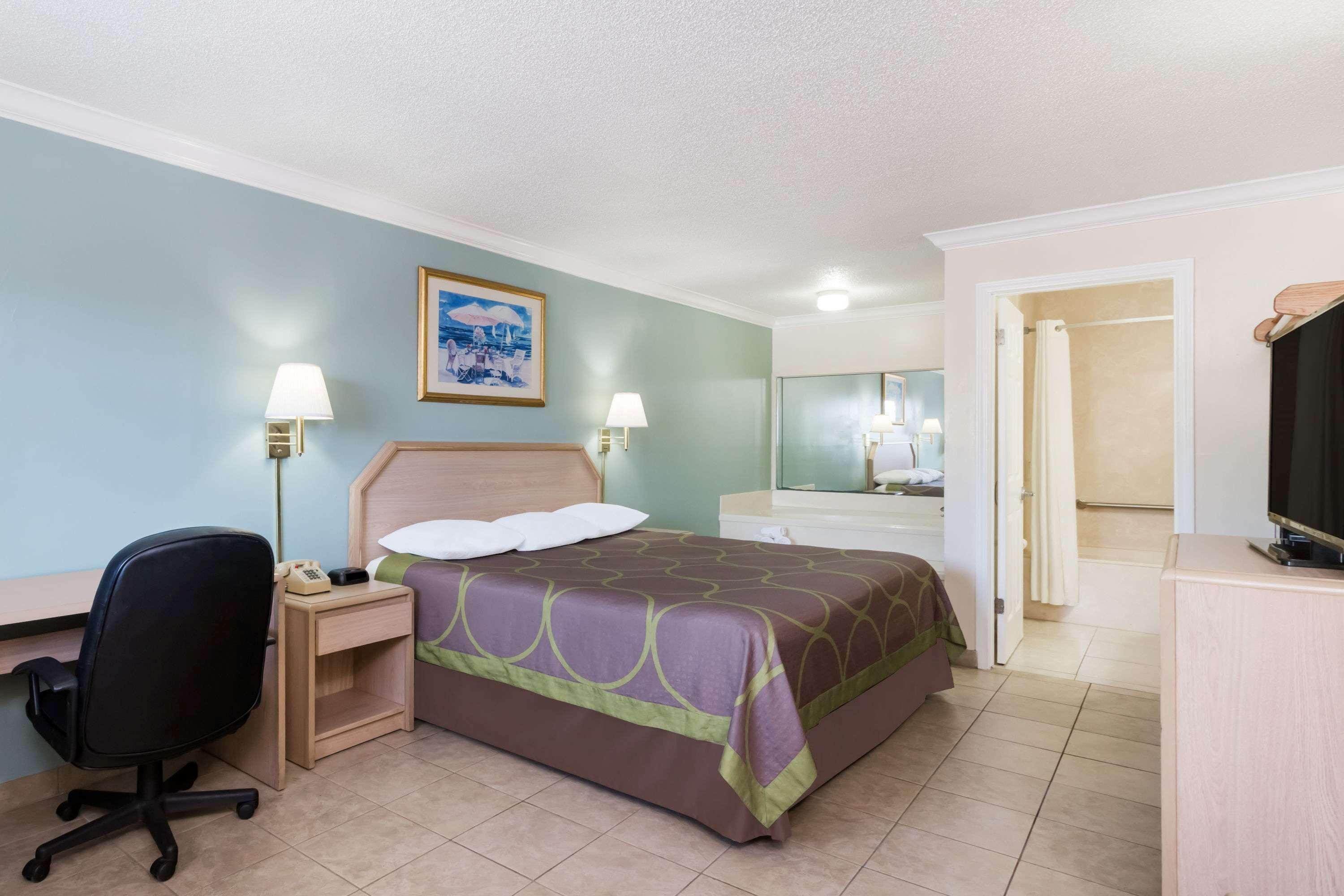 Super 8 By Wyndham Ft Walton Beach Fort Walton Beach Eksteriør billede